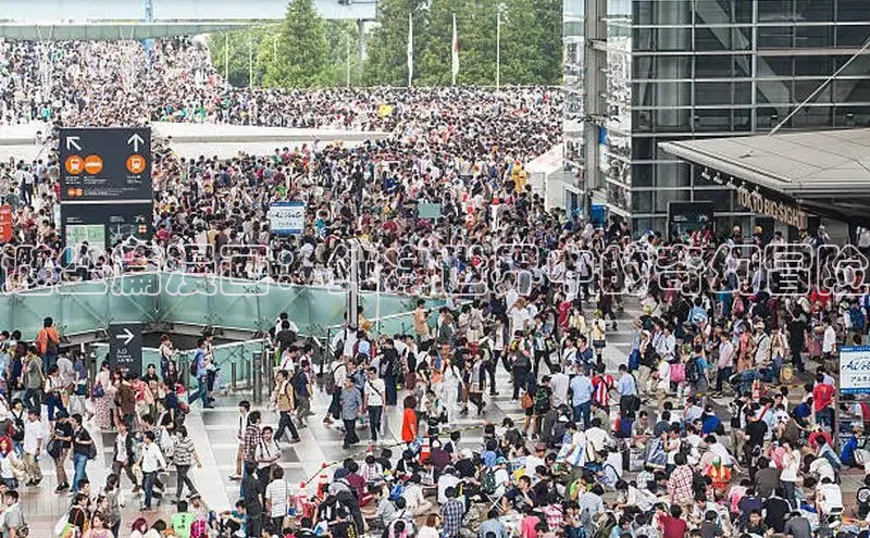 避尘篇漫画：纯净世界中的奇幻冒险